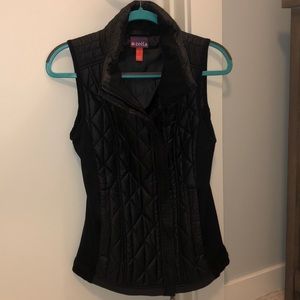 Zella black running vest- Size Small